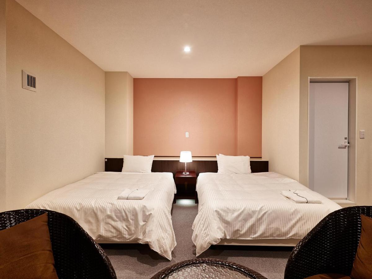 Crown Hotel Okinawa Annex Exteriör bild
